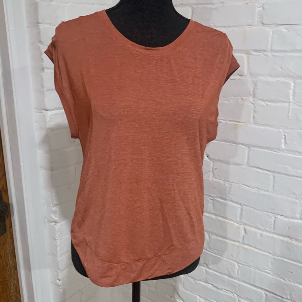 Lululemon top burnt orange small